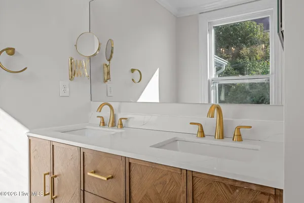 $680,000 | 501 New Street, New Bern, NC 28560