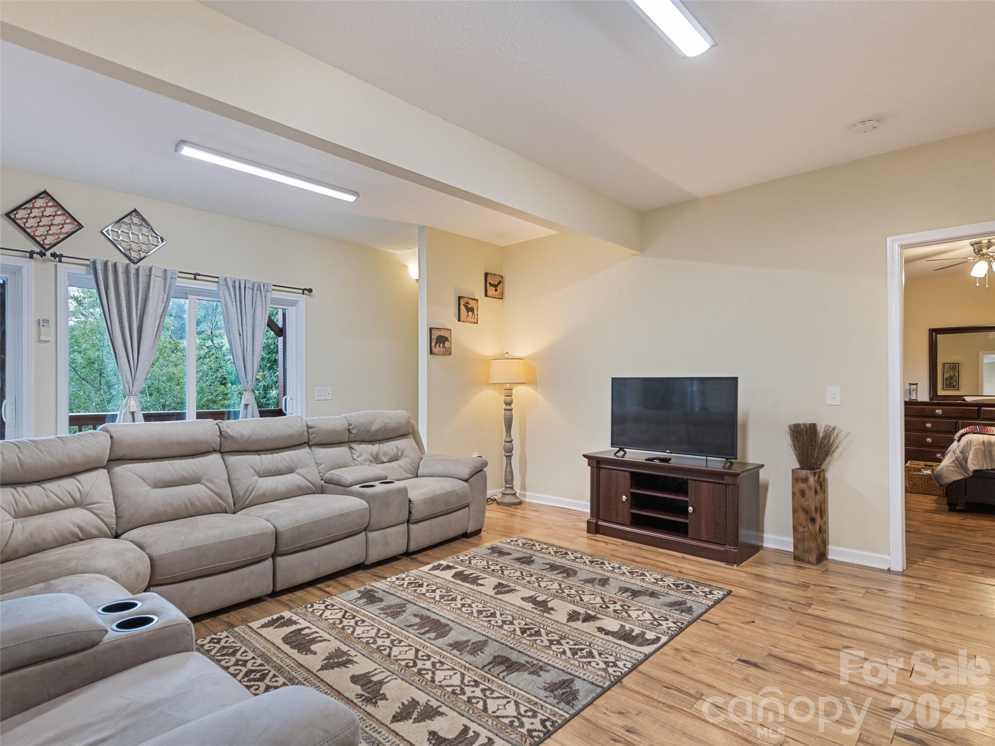 404 Loop Road Clyde, NC 28721 - Photo 25 of 48 Gallery Image 25