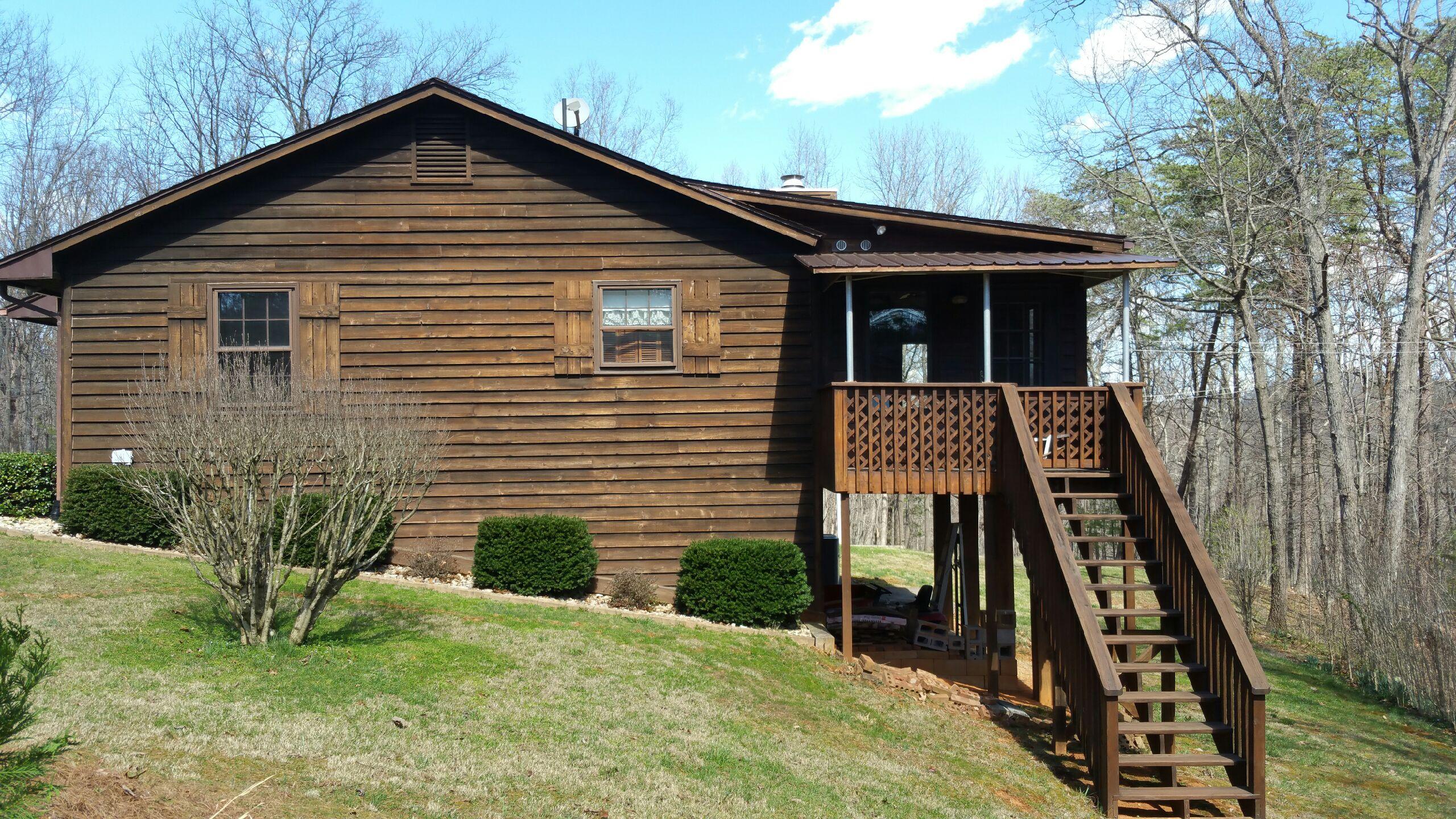 6245 Hillcrest Road Salem, VA 24153 - Photo 4 of 34 Side View