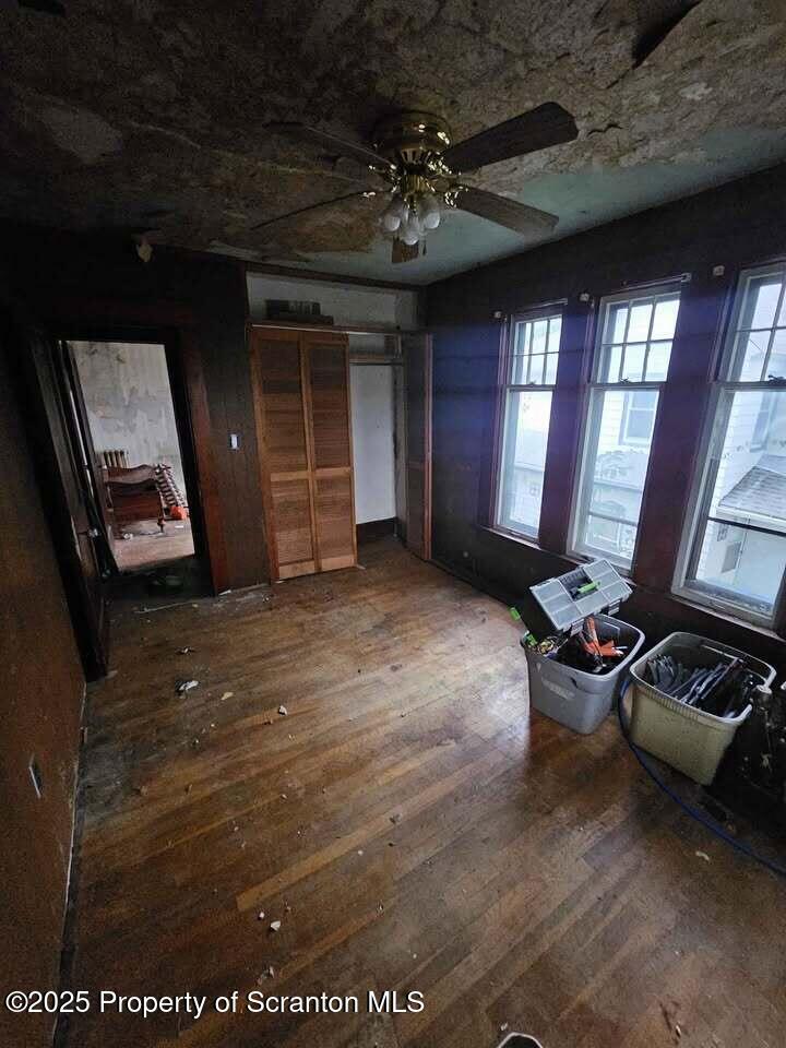 507 Delaware Street Forest City, PA 18421 - Photo 12 of 24 a living room with furniture