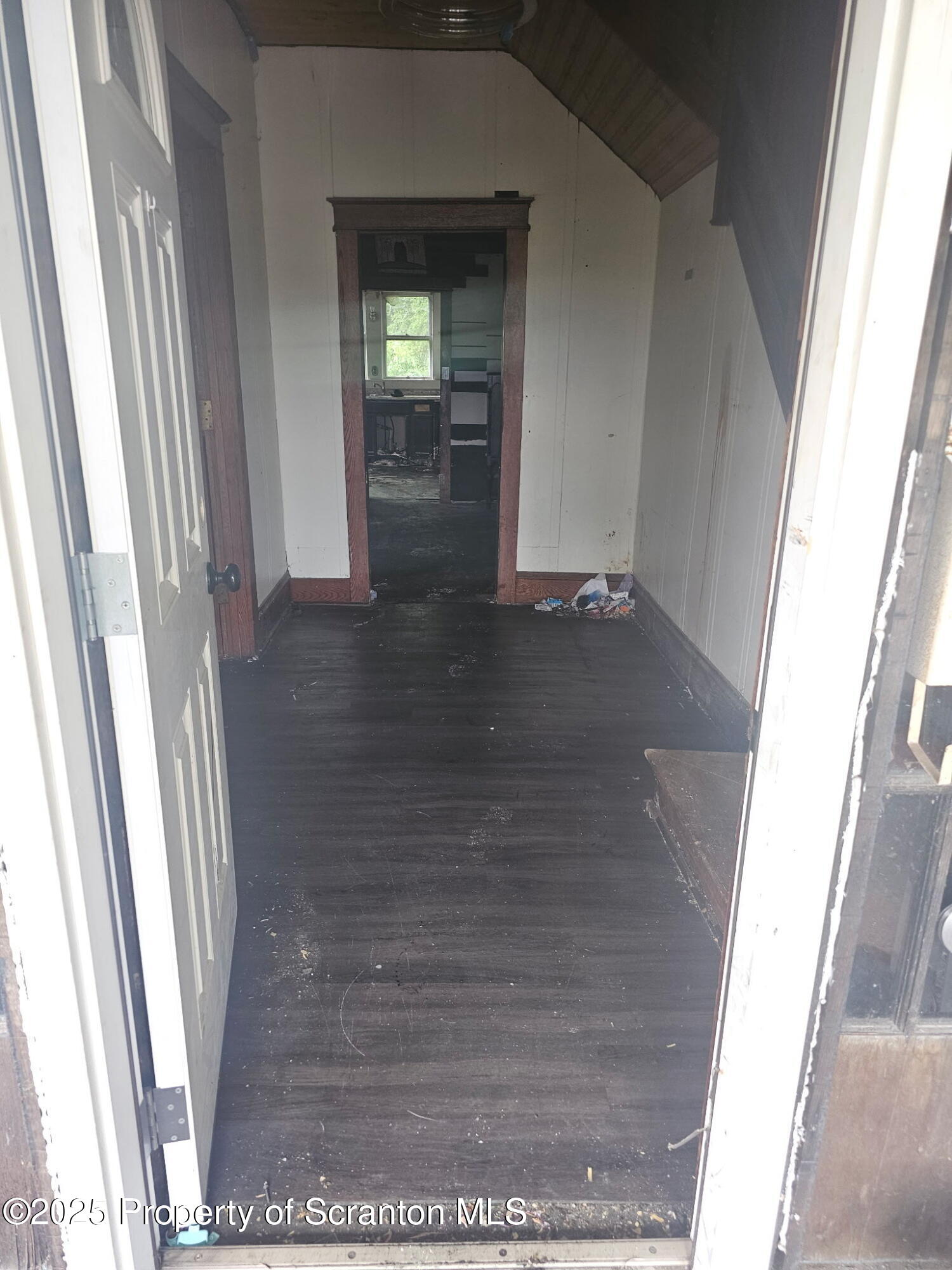 507 Delaware Street Forest City, PA 18421 - Photo 10 of 24