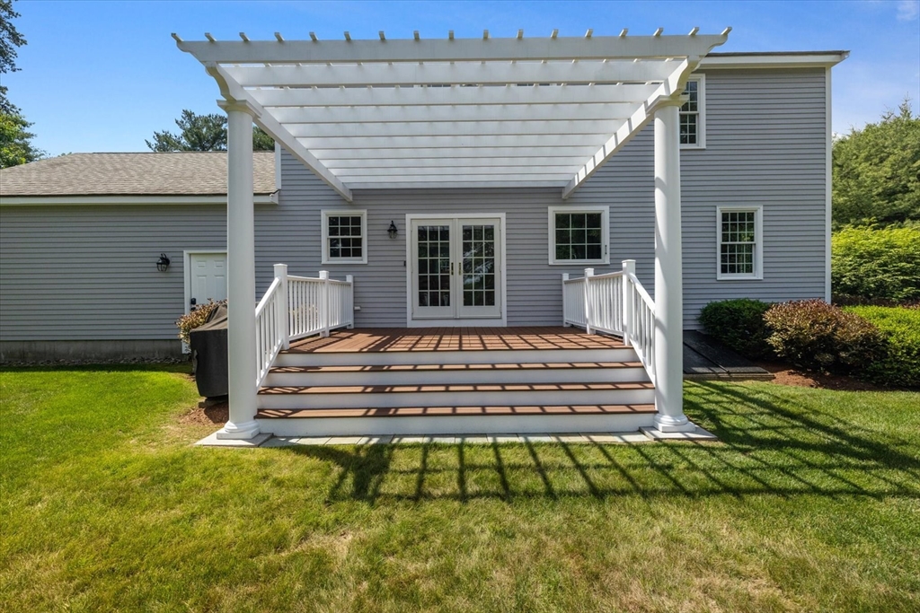 16 King Philip Path Mendon, MA 01756 - Photo 34 of 42