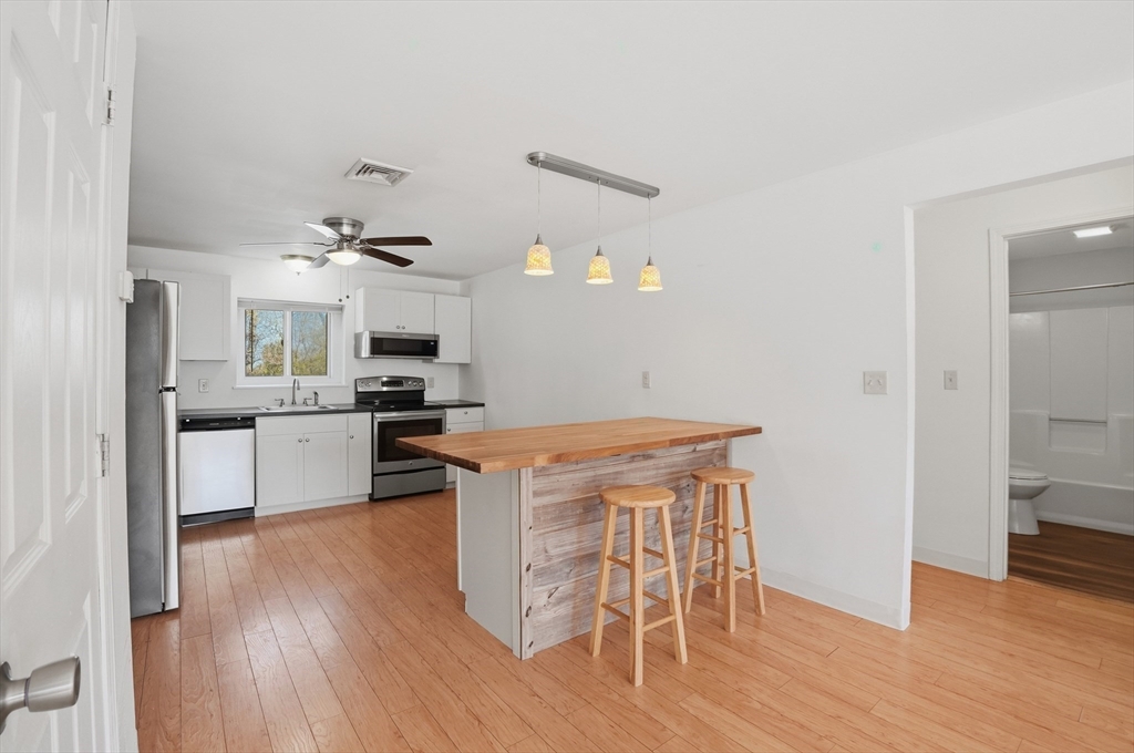 5455 North Main Street, Unit 3D Fall River, MA 02720 - Photo 7 of 21