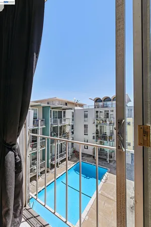 $215,000 | 811 York Street, Unit 326, Oakland, CA 94610