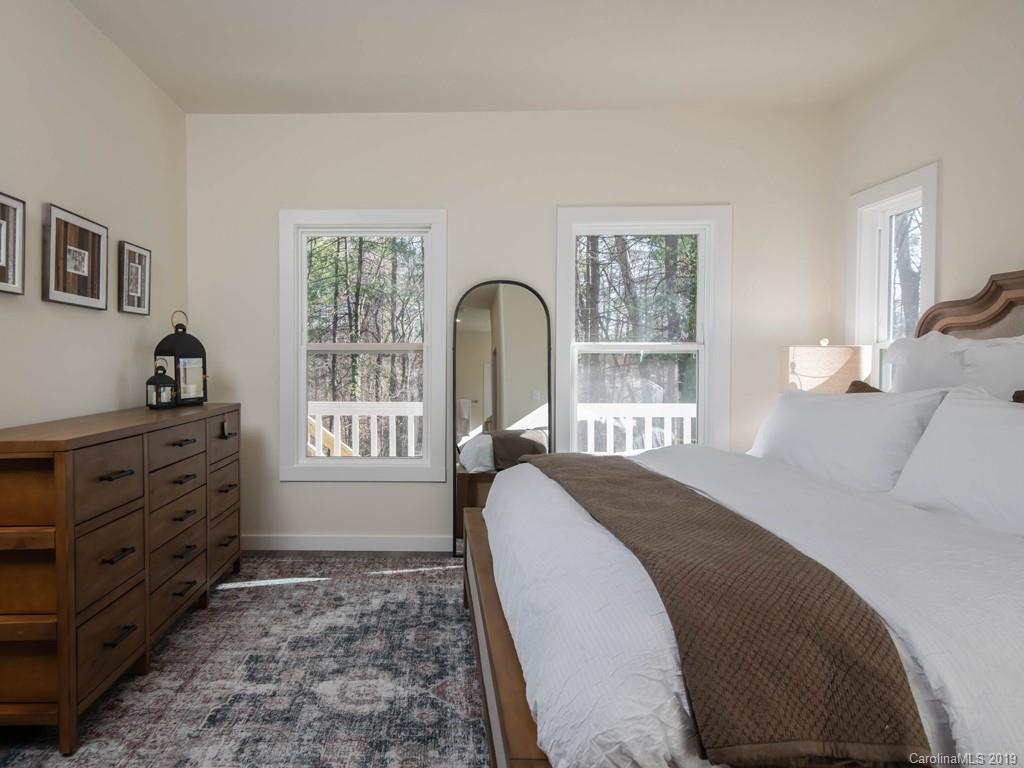 300 Pritchard Road Candler, NC 28715 - Photo 15 of 28 Gallery Image 15