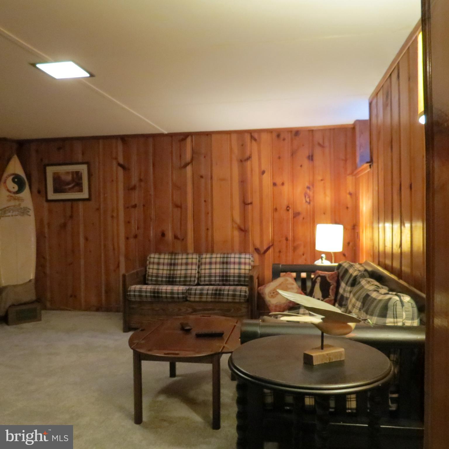 7119 Heathfield Road Baltimore, MD 21212 - Photo 14 of 19