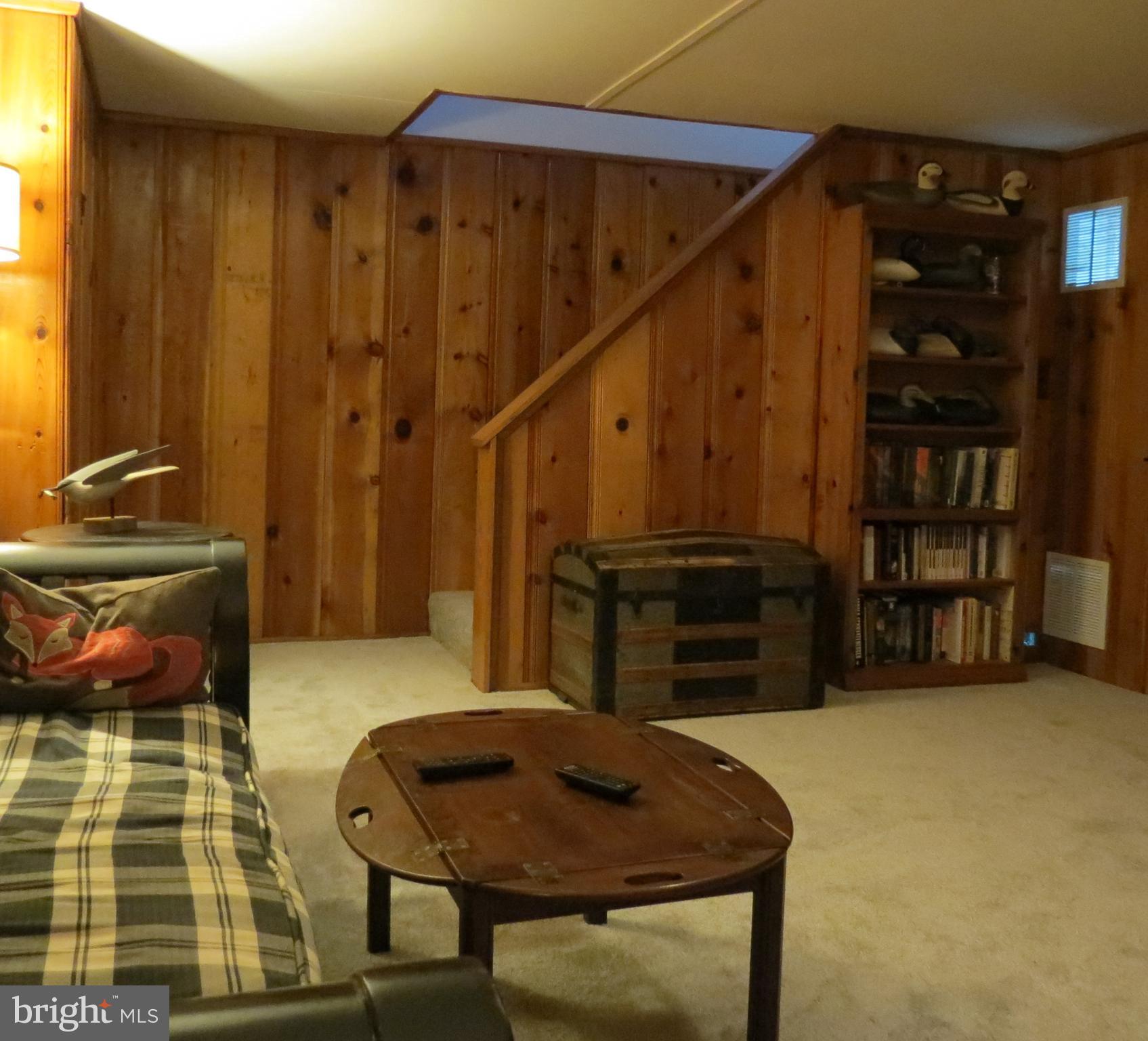 7119 Heathfield Road Baltimore, MD 21212 - Photo 15 of 19