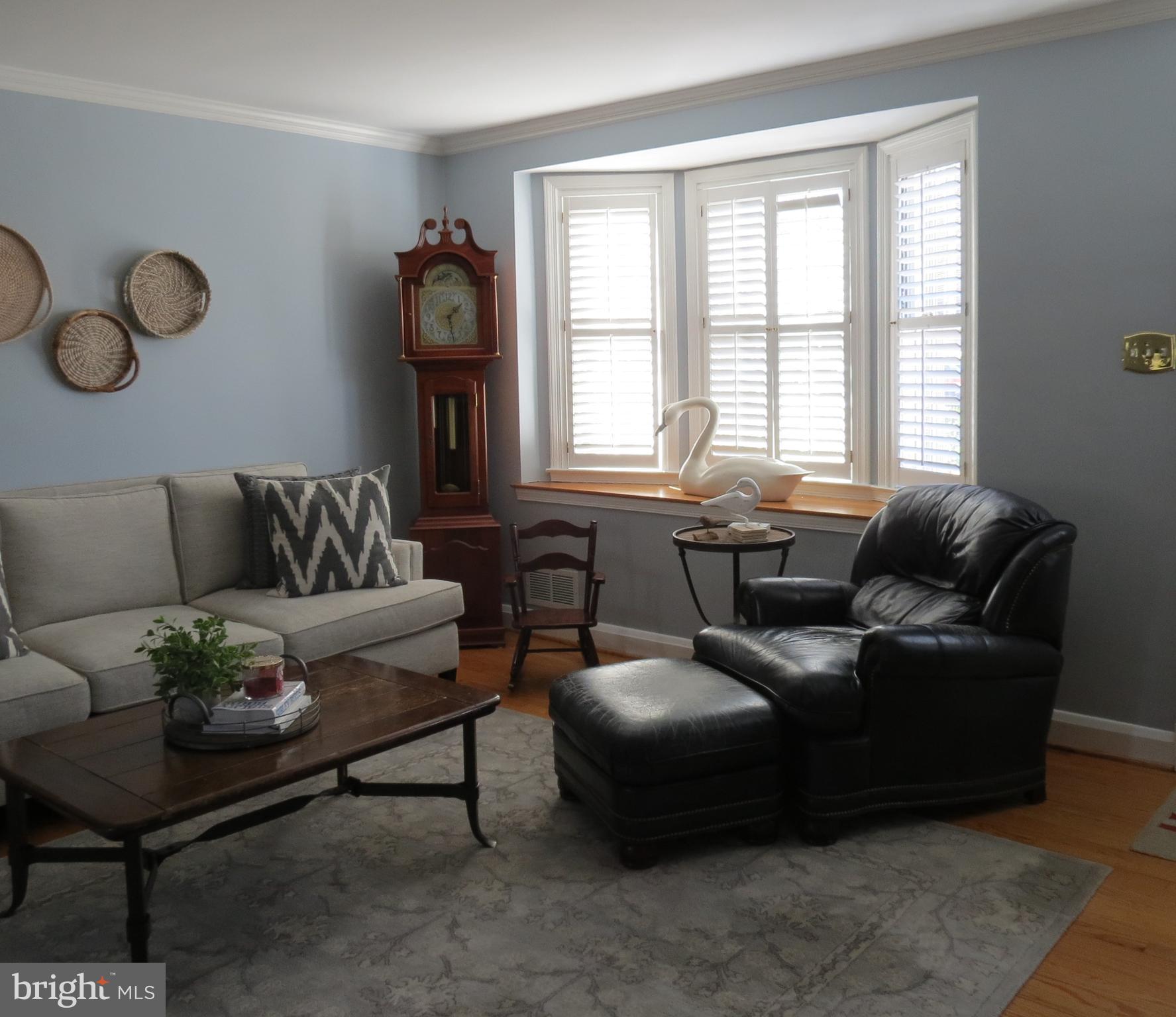 7119 Heathfield Road Baltimore, MD 21212 - Photo 3 of 19