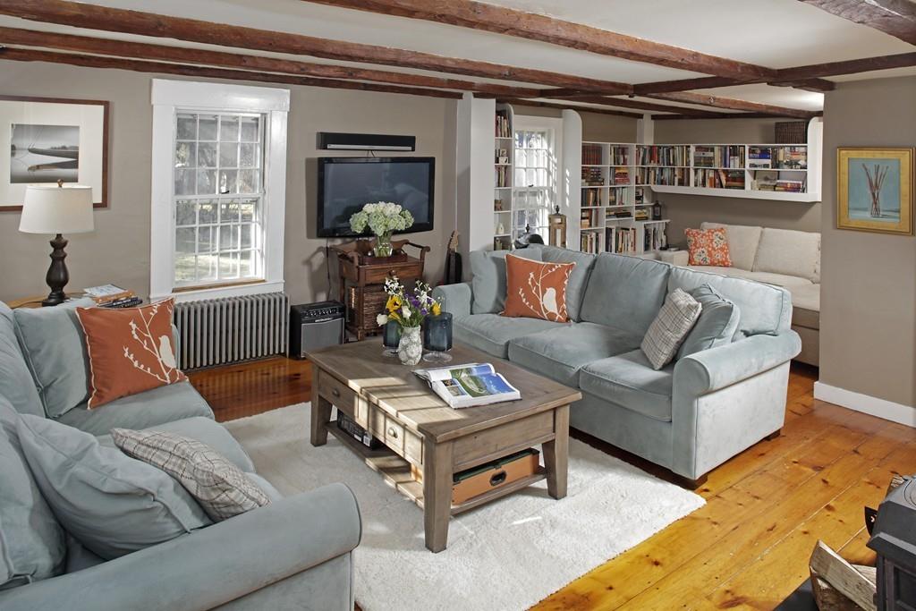 748 First Parish Road Scituate, MA 02066 - Photo 1 of 14 Gallery Image 1