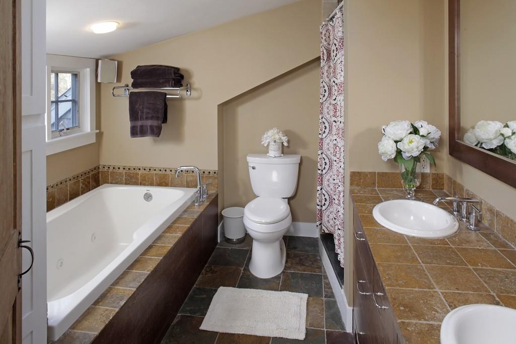 748 First Parish Road Scituate, MA 02066 - Photo 12 of 14 Gallery Image 12