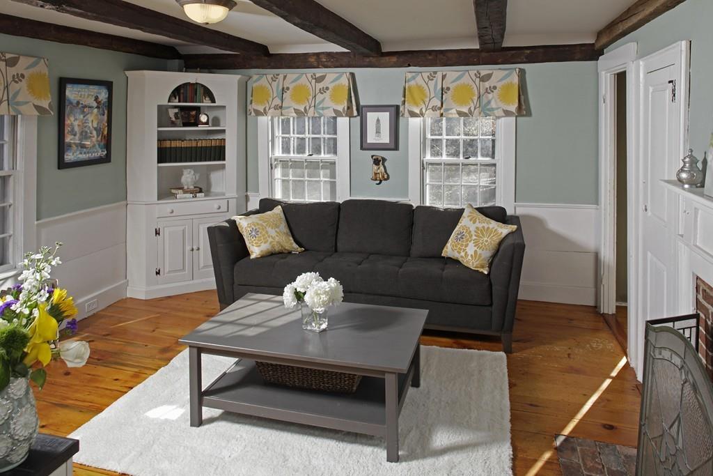 748 First Parish Road Scituate, MA 02066 - Photo 4 of 14 Gallery Image 4