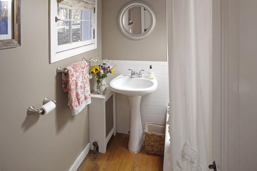 748 First Parish Road Scituate, MA 02066 - Photo 9 of 14 Gallery Image 9