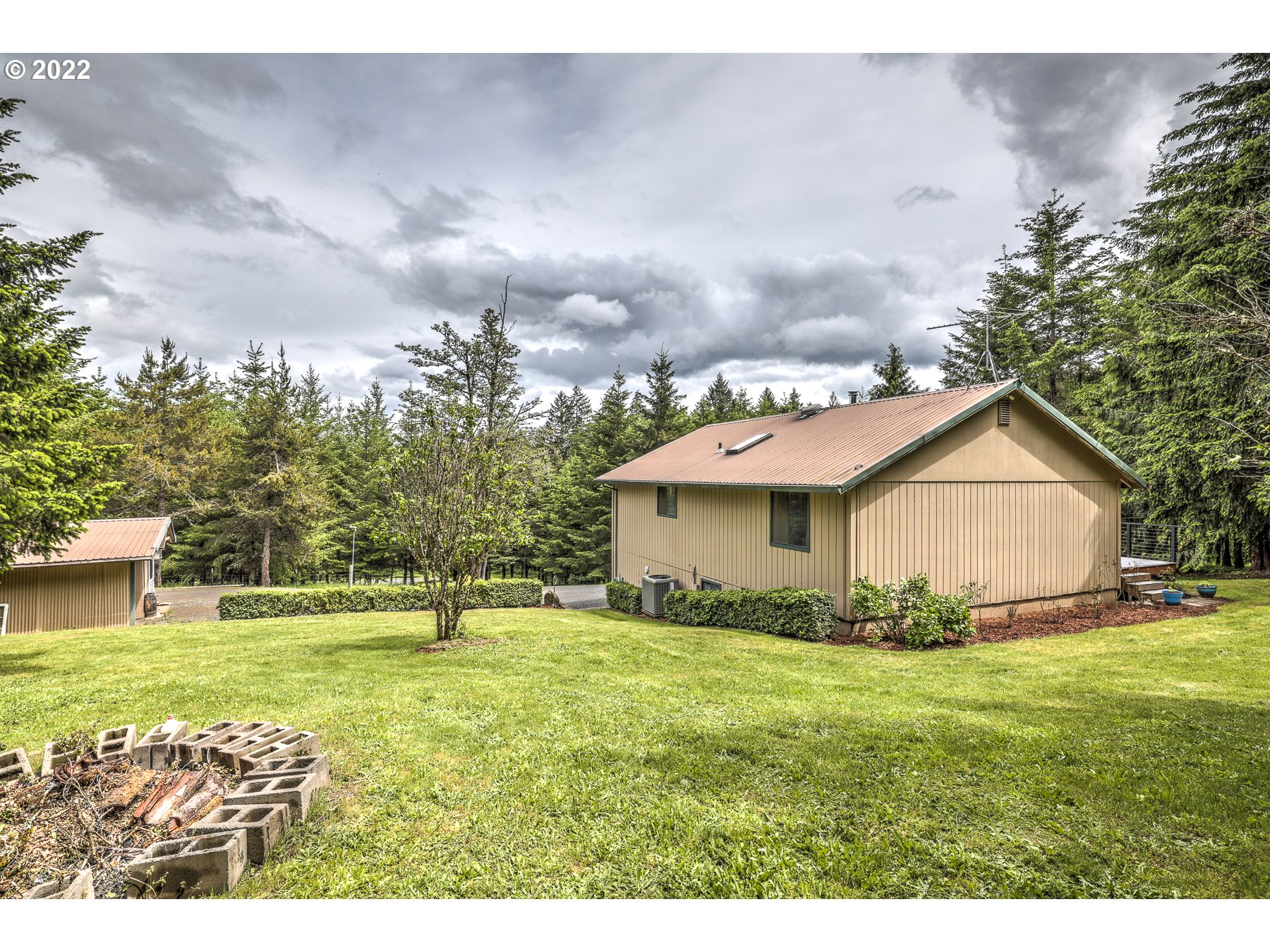 28008 Southwest Vanderschuere Road Hillsboro, OR 97123 - Photo 3 of 32