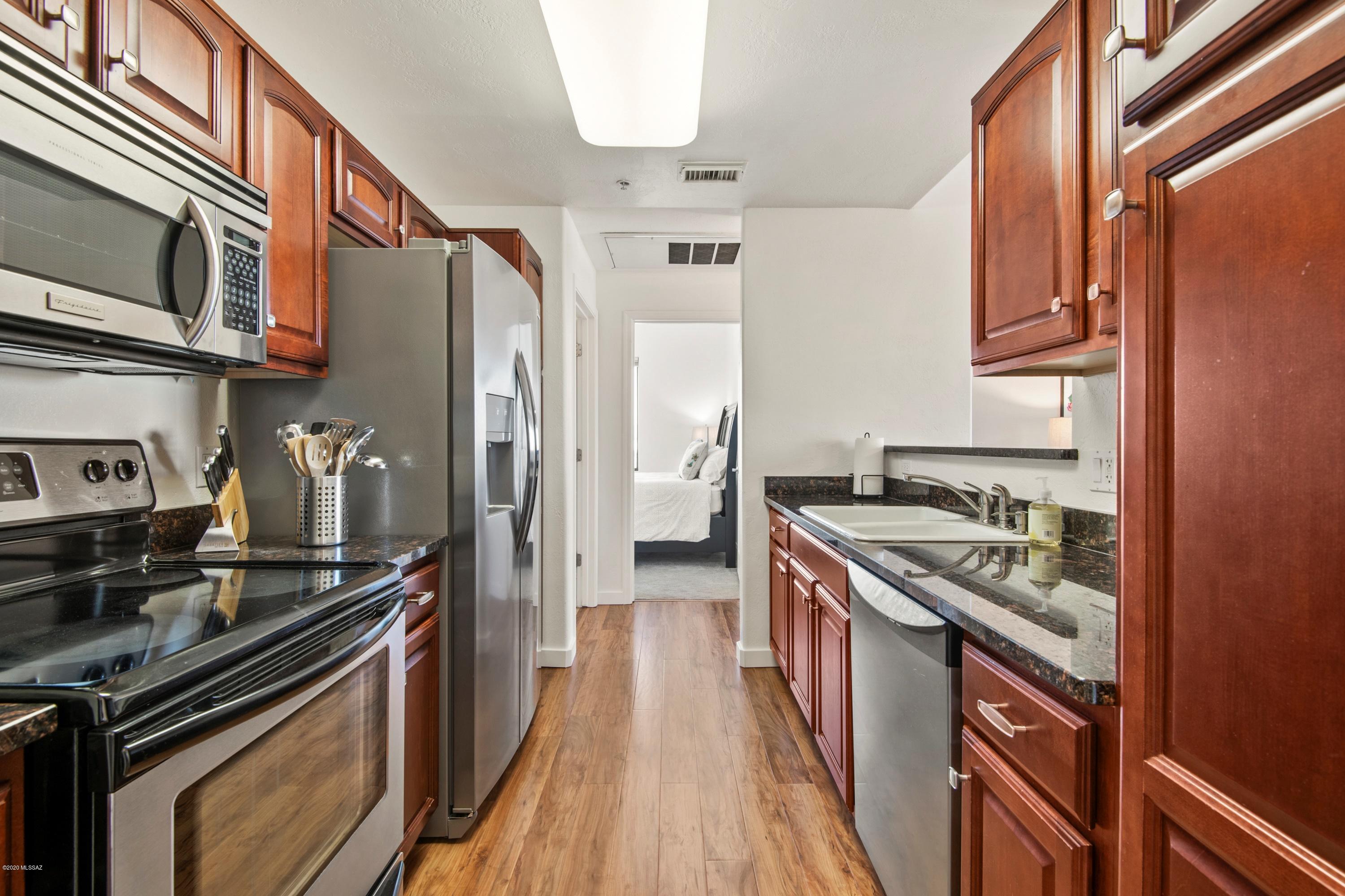 2550 East River Road, Unit 13306 Tucson, AZ 85718 - Photo 7 of 25