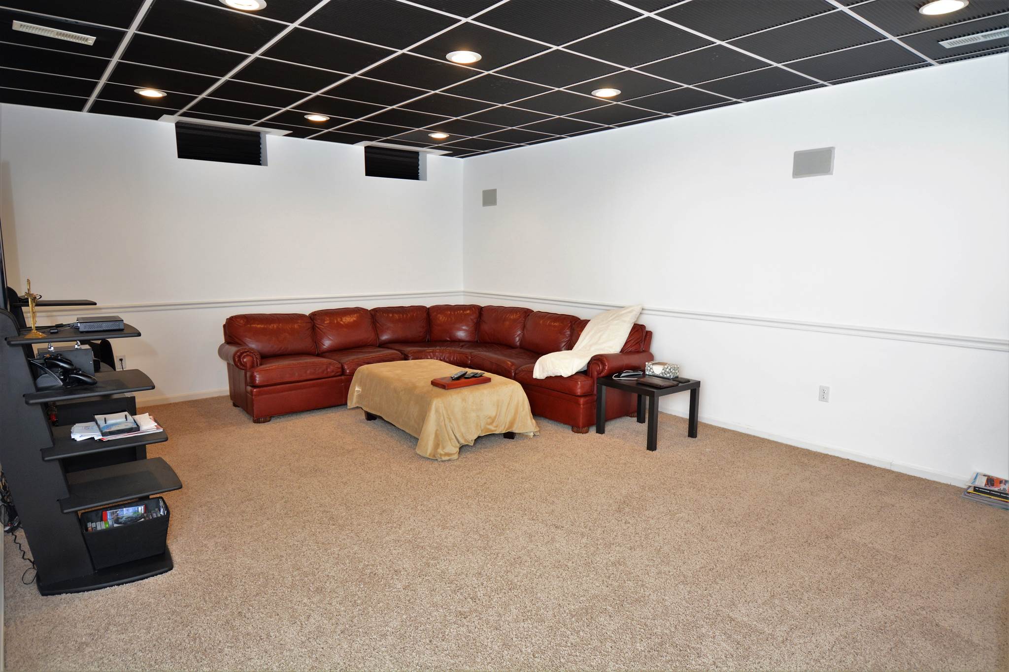 1835 Cobblestone Road Jasper, IN 47546 - Photo 16 of 30 Gallery Image 16