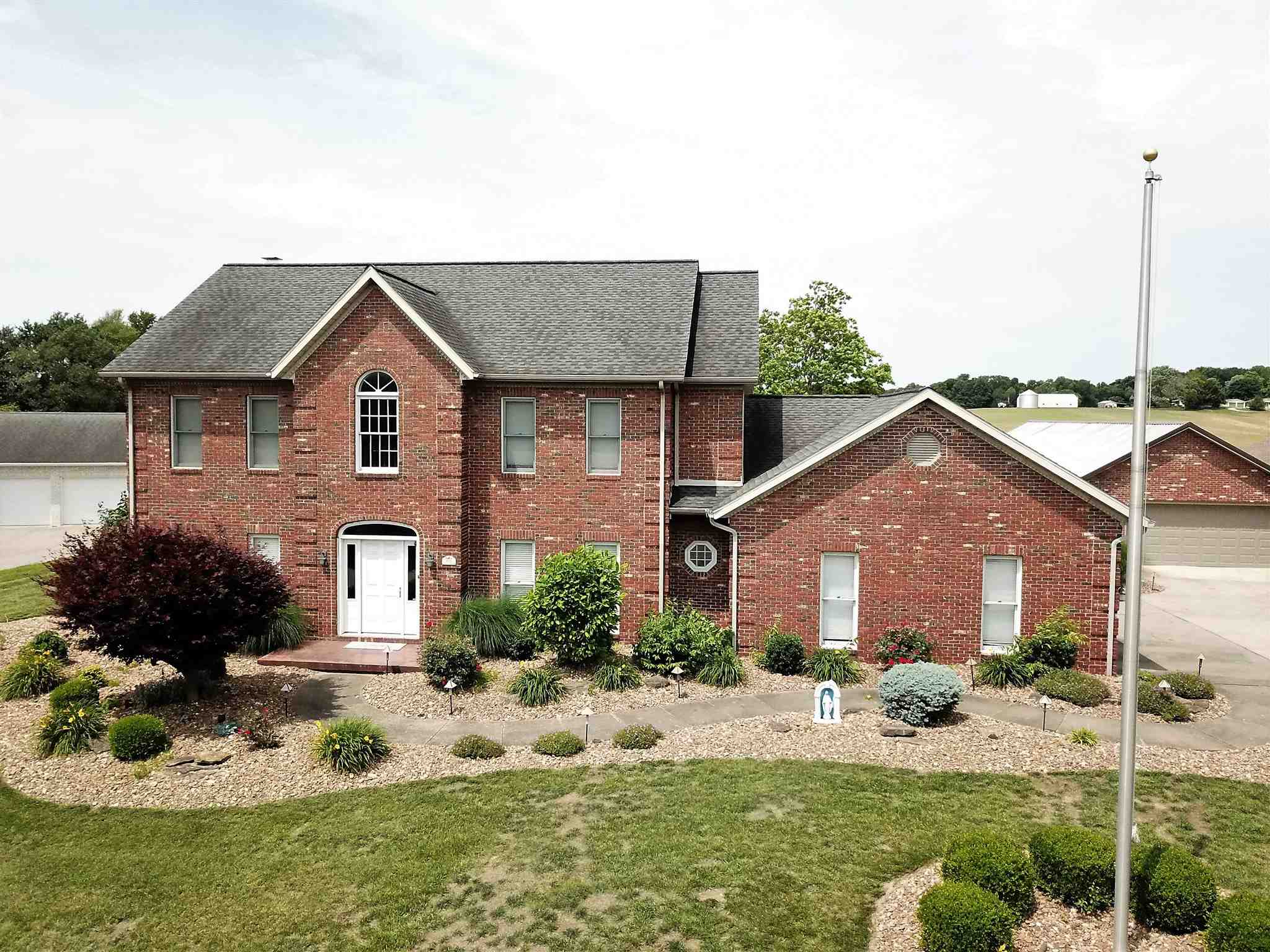 1835 Cobblestone Road Jasper, IN 47546 - Photo 30 of 30 Gallery Image 30