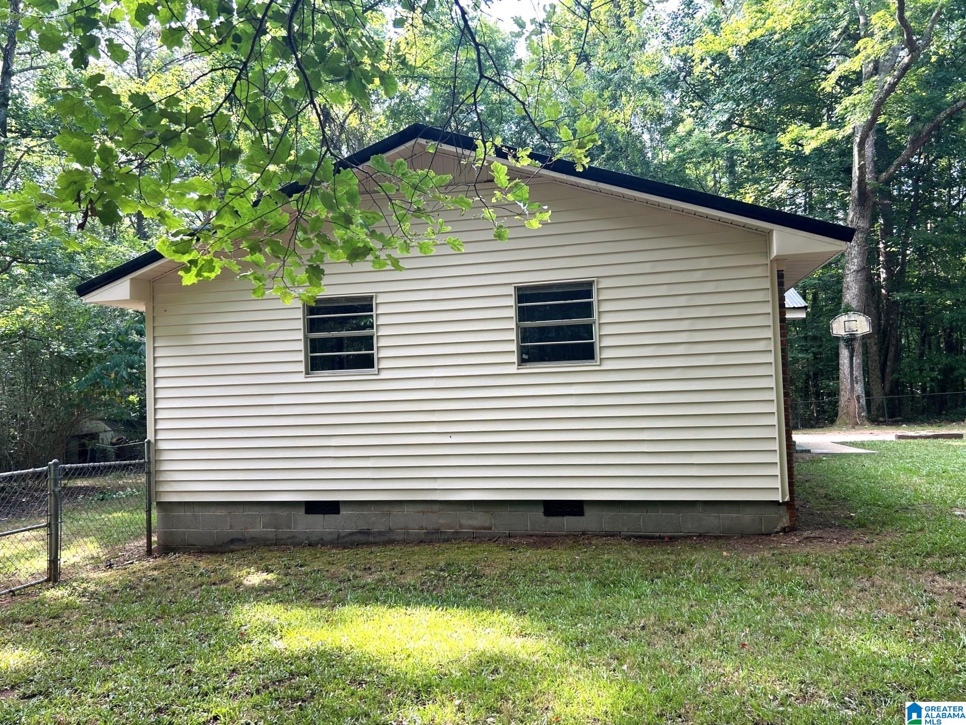 156 Scenic Road Jacksonville, AL 36265 - Photo 4 of 24