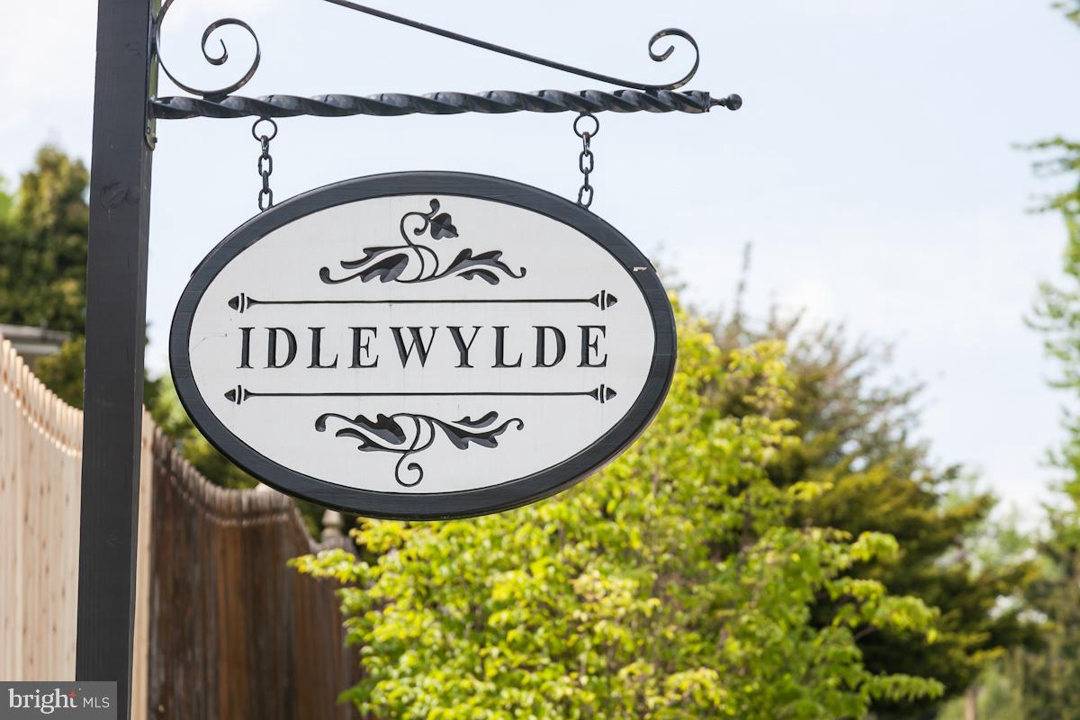 6416 Sherwood Road Baltimore, MD 21239 - Photo 34 of 43