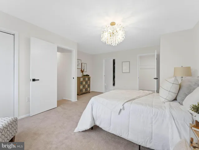 $599,000 | 98 Red Stone Ridge, Delran, NJ 08075