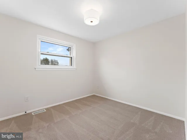 $599,000 | 98 Red Stone Ridge, Delran, NJ 08075