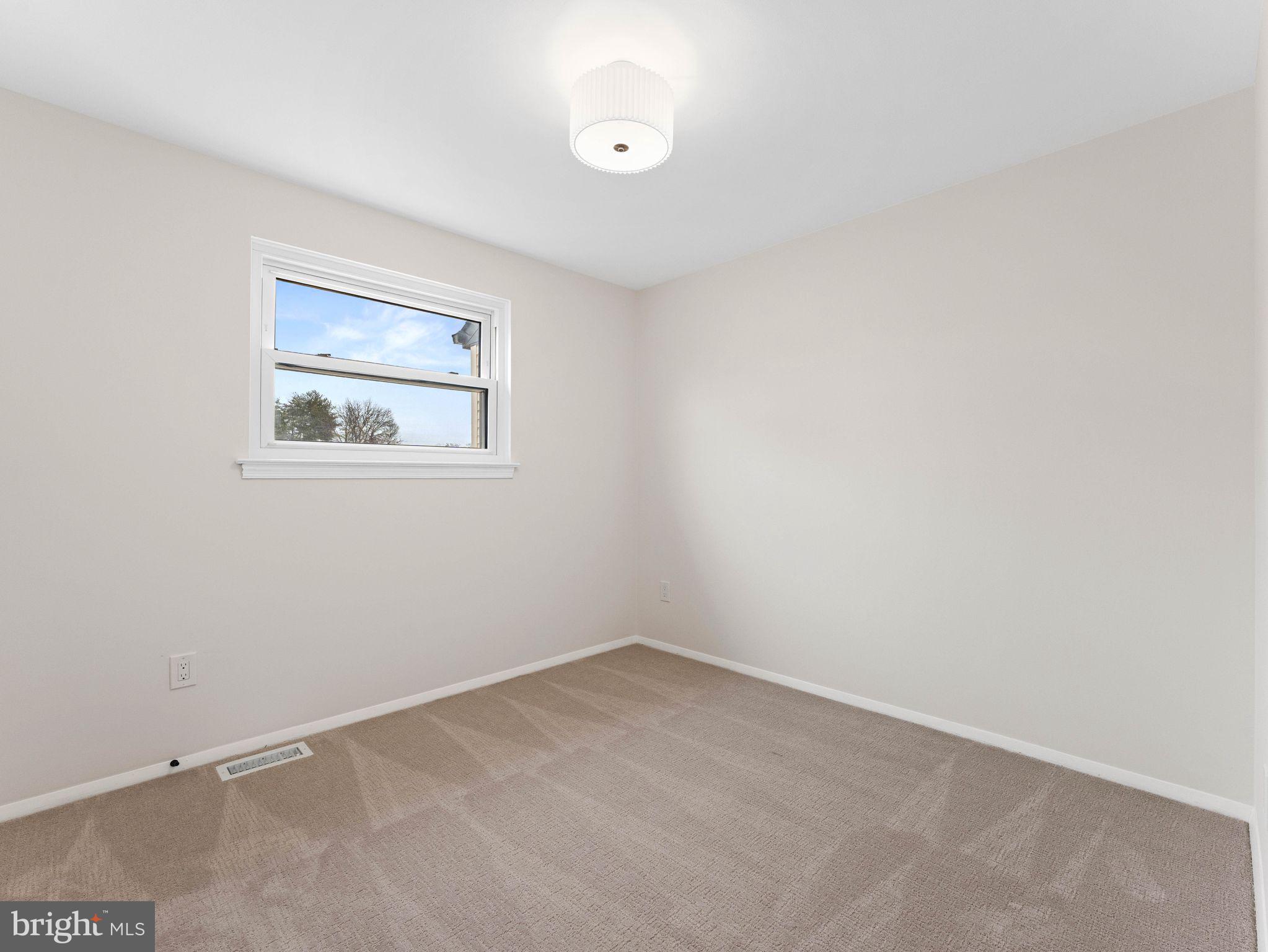98 Red Stone Ridge Delran, NJ 08075 - Photo 29 of 38 Gallery Image 29