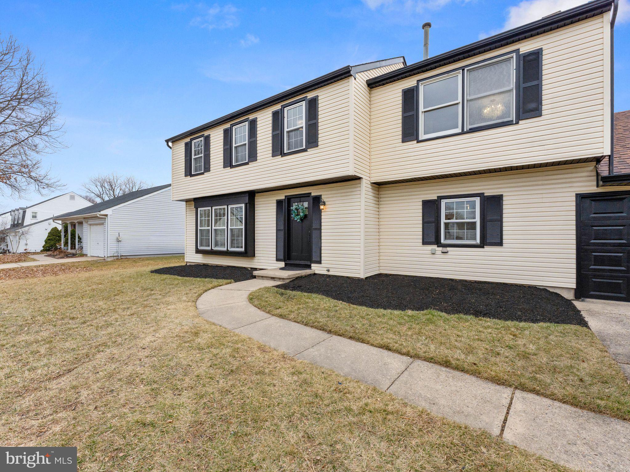 98 Red Stone Ridge Delran, NJ 08075 - Photo 3 of 38 Gallery Image 3