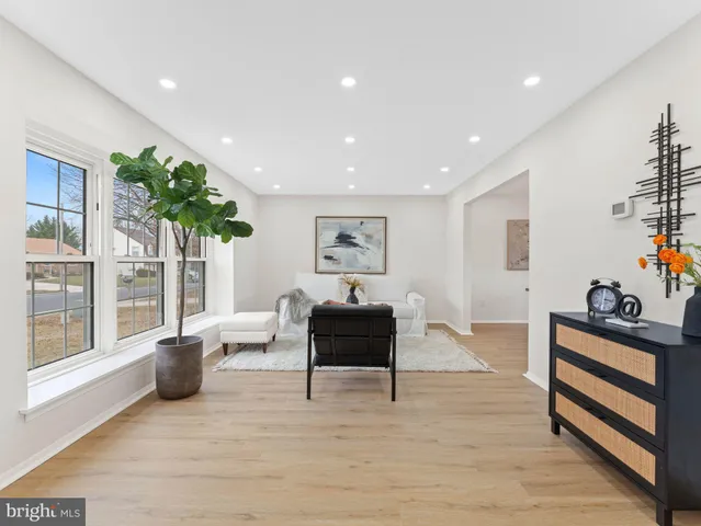 $599,000 | 98 Red Stone Ridge, Delran, NJ 08075