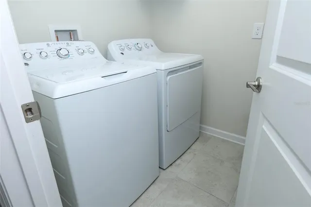 $2,900 | 12003 Theme Alley, Orlando, FL 32832