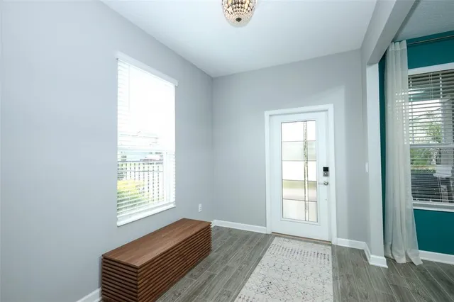 $2,900 | 12003 Theme Alley, Orlando, FL 32832