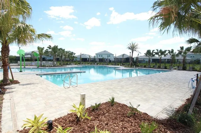 $2,900 | 12003 Theme Alley, Orlando, FL 32832