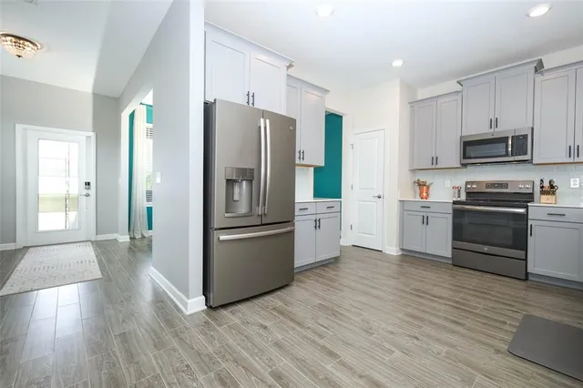 $2,900 | 12003 Theme Alley, Orlando, FL 32832