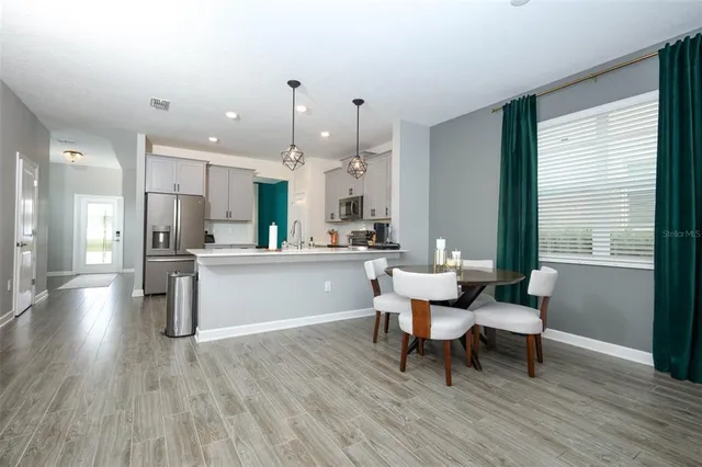 $2,900 | 12003 Theme Alley, Orlando, FL 32832