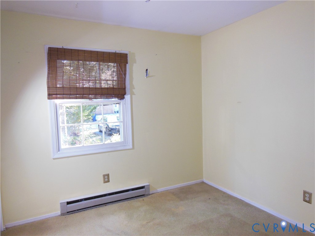 10524 Sunne Court Chesterfield, VA 23832 - Photo 19 of 21 an empty room with a window