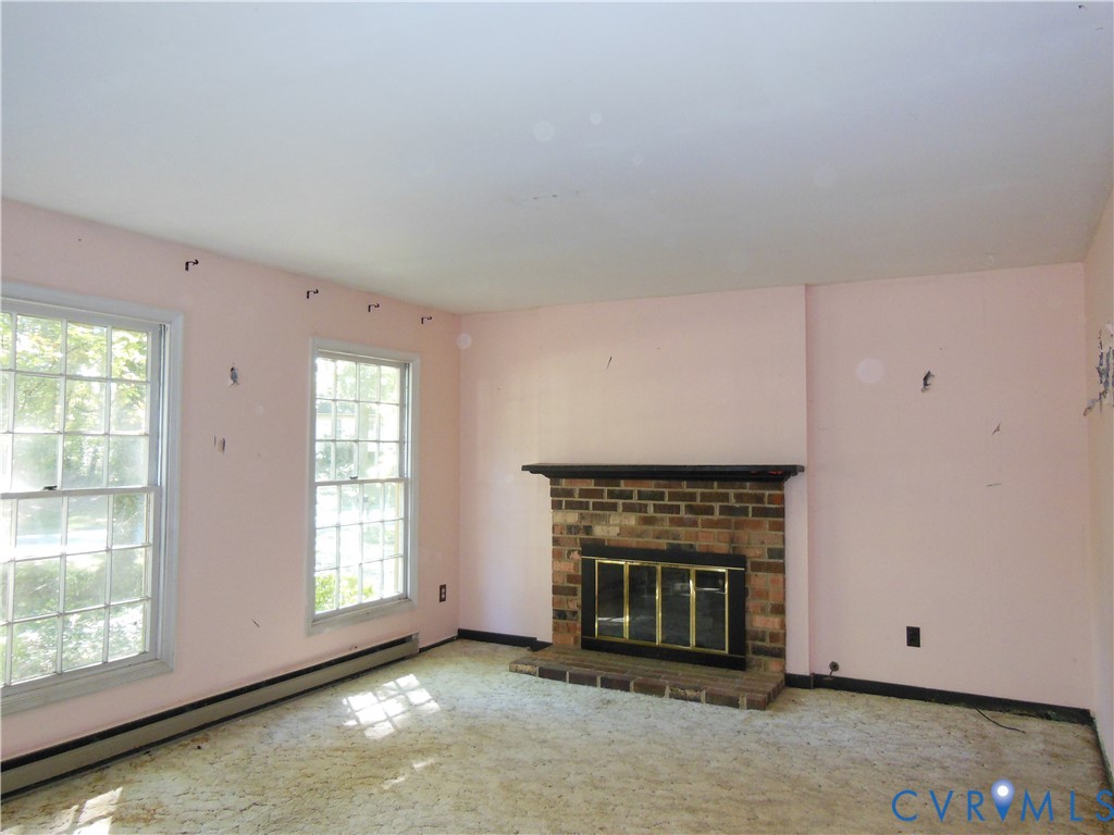 10524 Sunne Court Chesterfield, VA 23832 - Photo 8 of 21 an empty room with windows