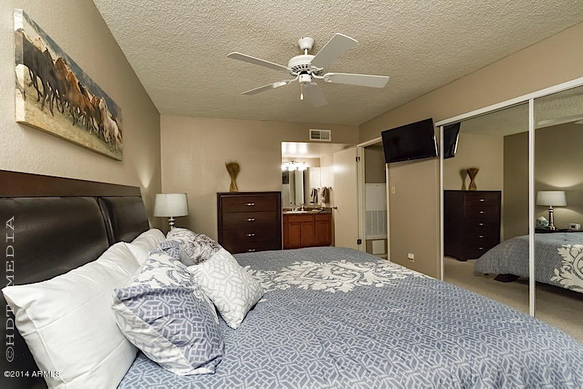 3500 North Hayden Road, Unit 2205 Scottsdale, AZ 85251 - Photo 16 of 25 014 endless summer master bedroom 4