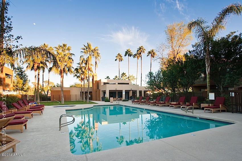 3500 North Hayden Road, Unit 2205 Scottsdale, AZ 85251 - Photo 2 of 25 002 Endless Summer Pool
