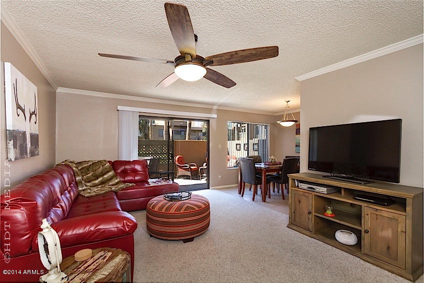 3500 North Hayden Road, Unit 2205 Scottsdale, AZ 85251 - Photo 6 of 25 004 Endless Summer Living room