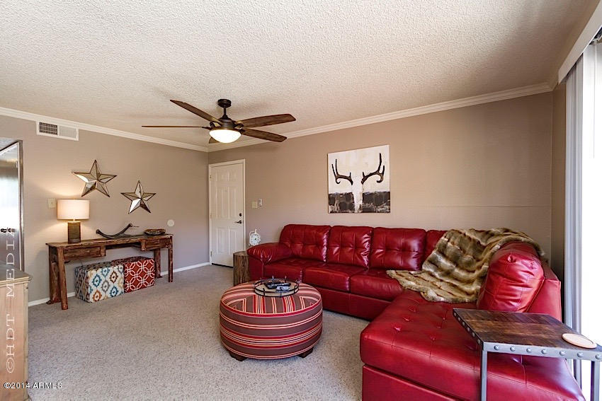 3500 North Hayden Road, Unit 2205 Scottsdale, AZ 85251 - Photo 7 of 25 005 Endless Summer Living Room