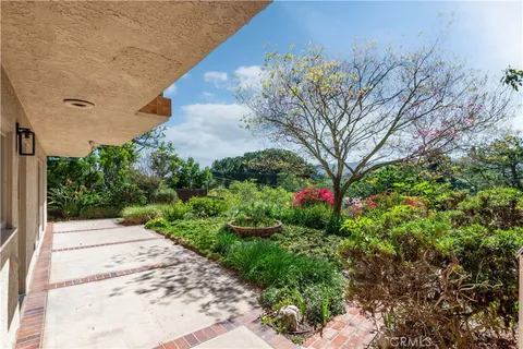 $2,199,000 | 4240 Vía Pinzon, Palos Verdes Estates, CA 90274