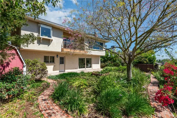 $2,199,000 | 4240 Vía Pinzon, Palos Verdes Estates, CA 90274
