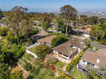 $2,199,000 | 4240 Vía Pinzon, Palos Verdes Estates, CA 90274