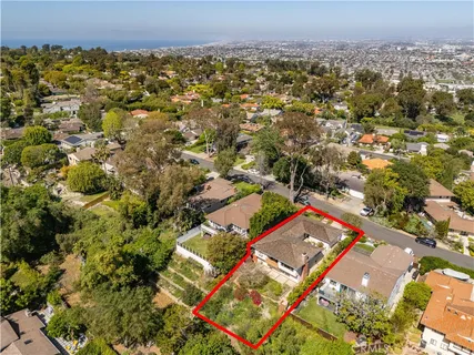 $2,199,000 | 4240 Vía Pinzon, Palos Verdes Estates, CA 90274