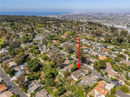 $2,199,000 | 4240 Vía Pinzon, Palos Verdes Estates, CA 90274