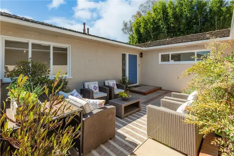 $2,199,000 | 4240 Vía Pinzon, Palos Verdes Estates, CA 90274