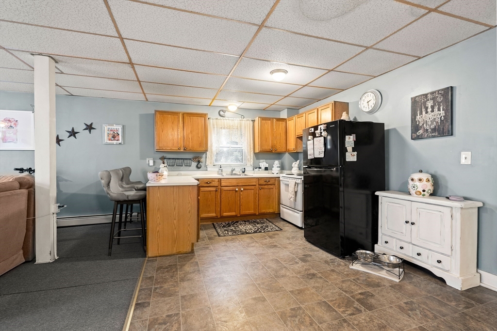 196 Washington Street Gloucester, MA 01930 - Photo 9 of 33