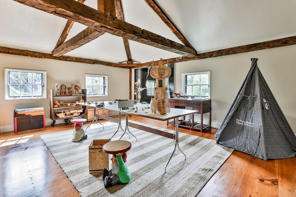 78 Morton Road Milton, MA 02186 - Photo 29 of 38 Gallery Image 29
