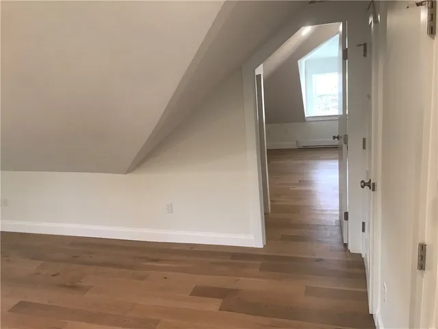 $3,200 | 445 Broadway, Unit B, Newport, RI 02840