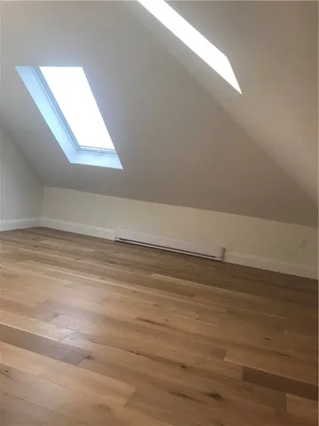 $3,200 | 445 Broadway, Unit B, Newport, RI 02840