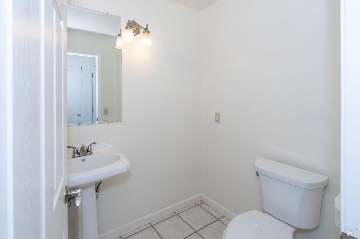 2791 McBride Lane, Unit 148 Santa Rosa, CA 95403 - Photo 13 of 34