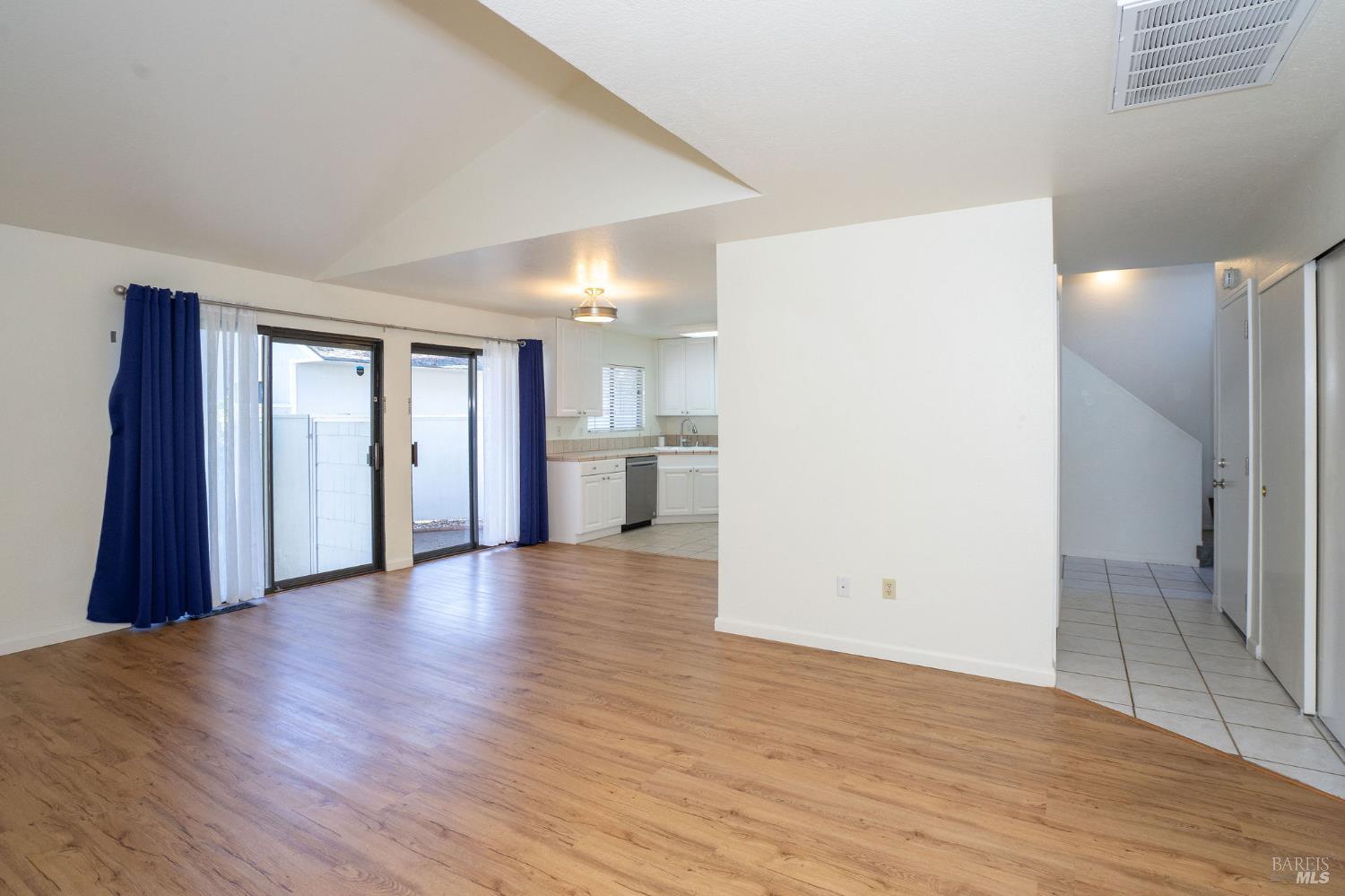 2791 McBride Lane, Unit 148 Santa Rosa, CA 95403 - Photo 6 of 34